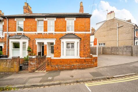 Ashford Road, Swindon, SN1