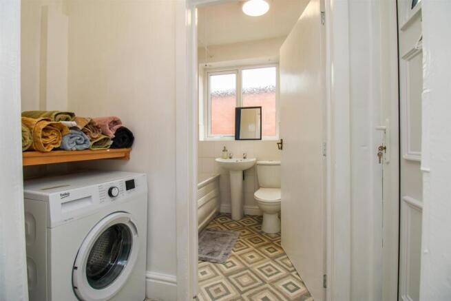 2 bed Terraced for sale Image 8