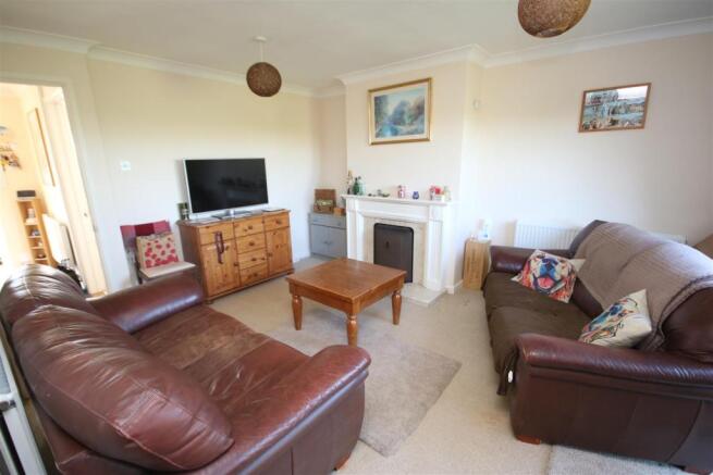 18 Trevilson Close A.JPG