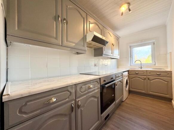 Knoxville Road, Kilbirnie kitchen pic