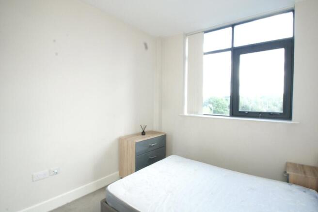 1 bed Flat to rent Image 6