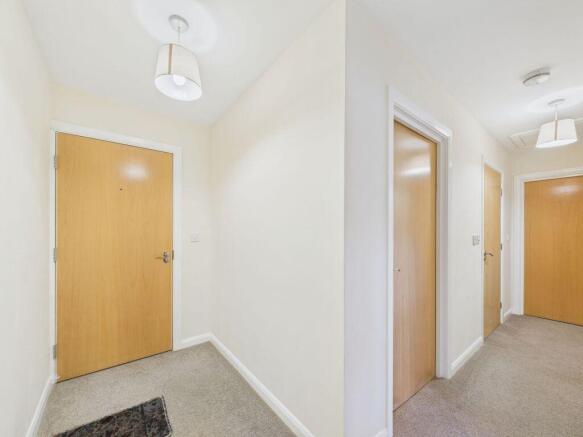 2 bed Flat for sale Image 9