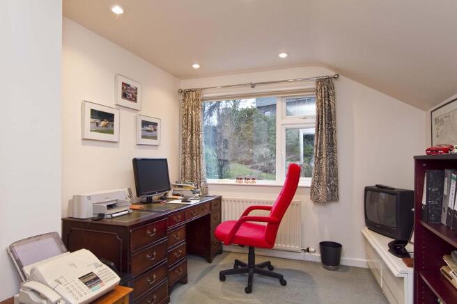 Study/Bedroom 5