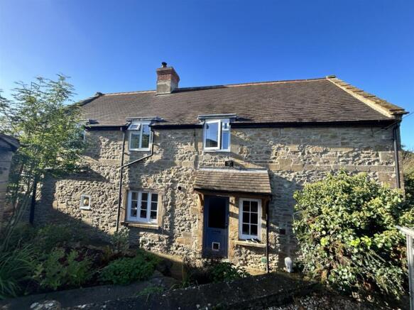 cottage front a.jpg