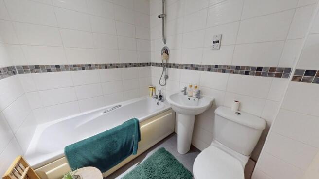 2 bed Terraced for sale Image 6