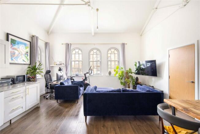 Living Room/Kitchen