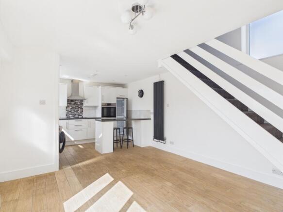 Kitchen/Lounge