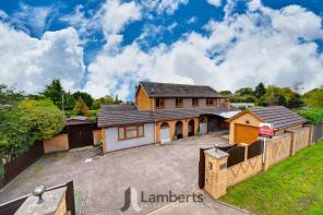 156 Turnpike Piece, The Ridgeway, New End, Redditch B96 6NJ