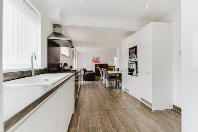 9 Raleigh Close, Corby (29 of 41).jpg