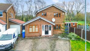 110, Dundee Close, Winwick, Warrington WA2 0UL