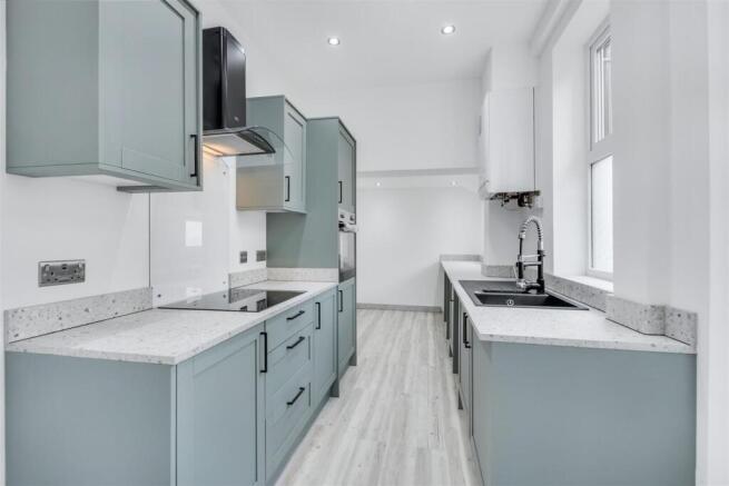 Kitchen_1.jpeg