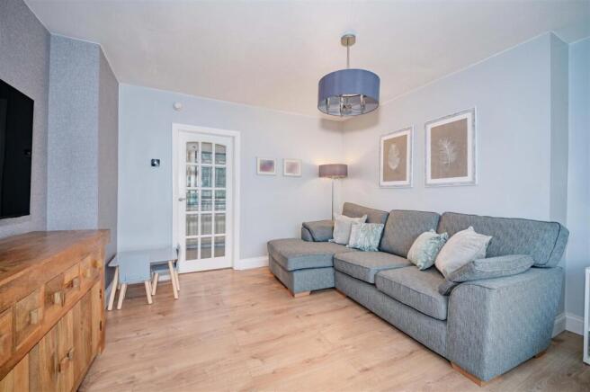 167 Fintry Road Dundee-9.JPG