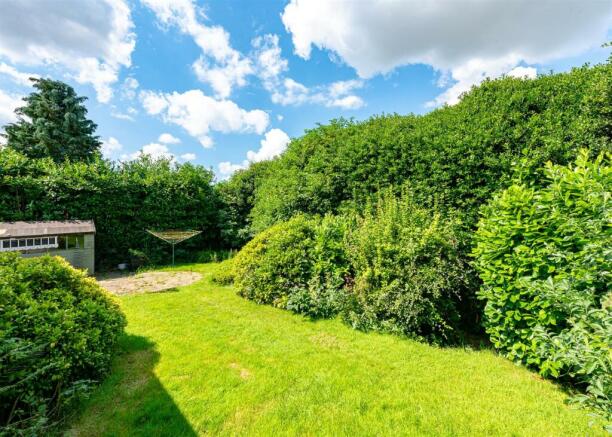 2 Royal Oak Drive-Garden 1.jpg