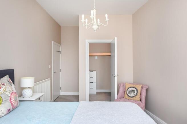 2 bed Flat for sale Image 10