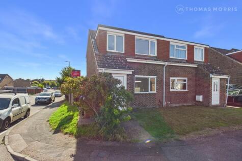 Yeats Close, Royston, Hertfordshire, SG8