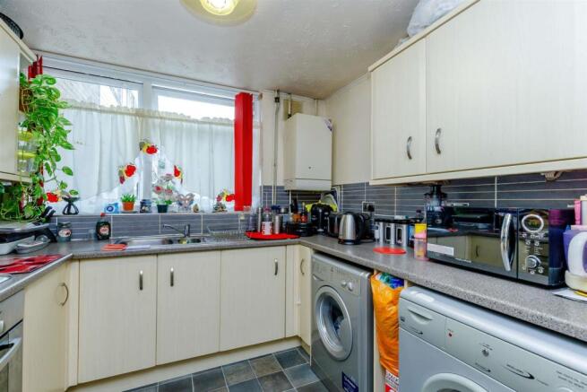 8477340-interior08-800.jpg