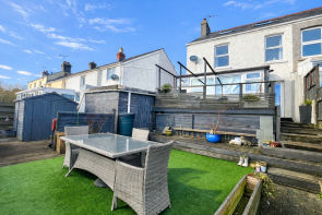 66, Treverbyn Road, St. Austell PL25 4EW