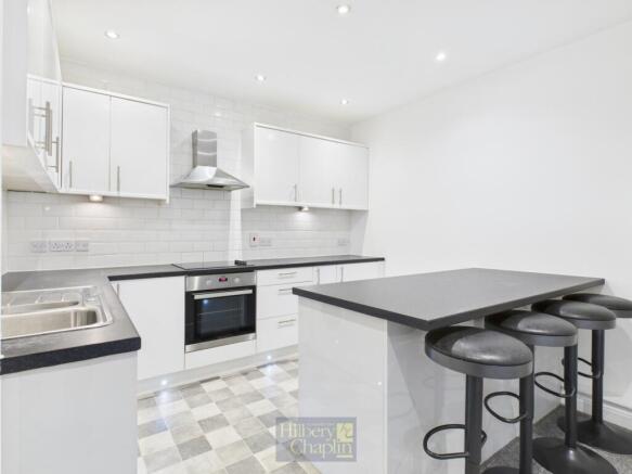 CAM02715G0-PR0154-STILL002