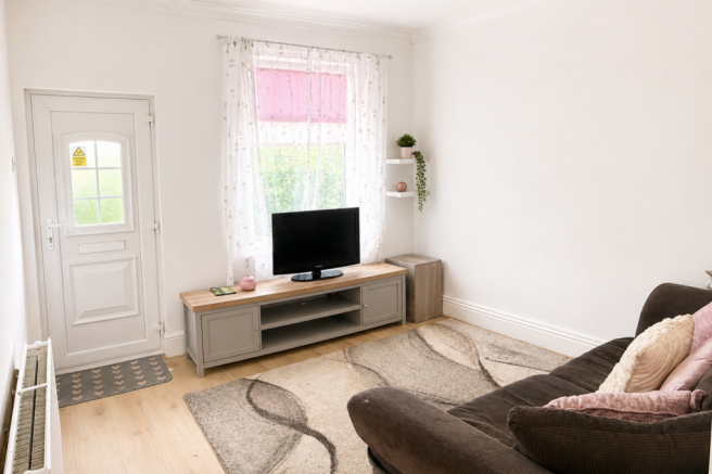 Lounge 1