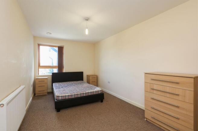 1 bed Flat to rent Image 4