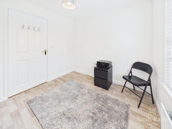 2 bed Apartment for sale Image 8