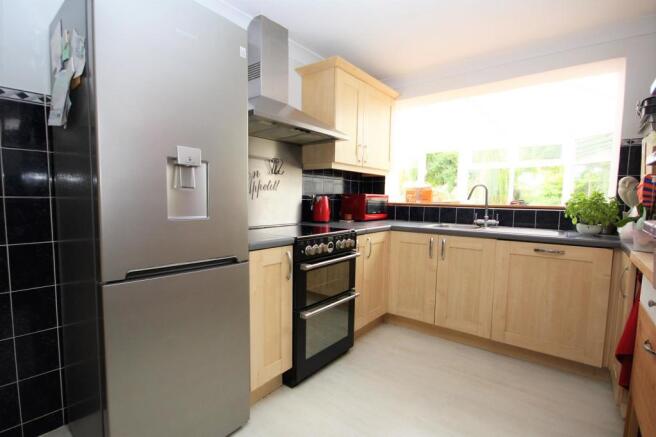 Kitchen / Breakfast Room