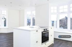 Flat 1, 15a, Shipbourne Road, Tonbridge TN10 3DN