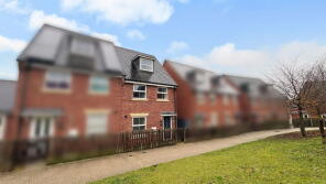 33, Hyde Park Walk, Lords Way, Andover SP11 6FB