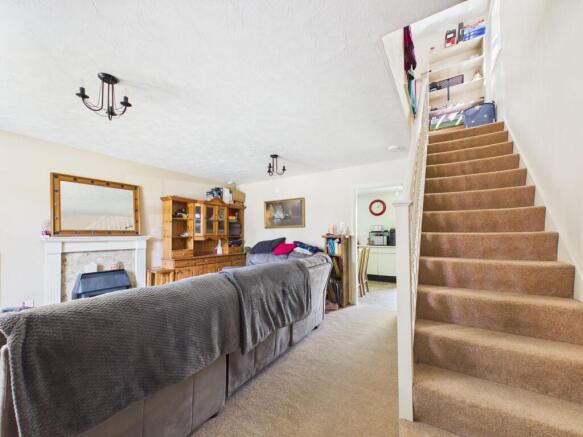 3 bed Semi-Detached for sale Image 4