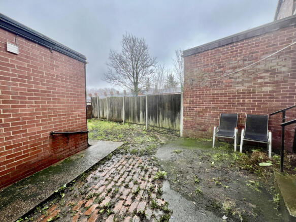 2 bed Terraced for sale Image 10