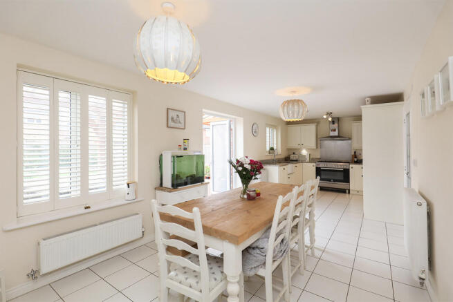 Kitchen / Diner