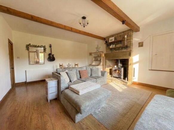 2 bed Cottage for sale Image 12