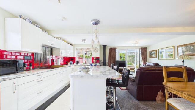Open Plan Kitchen / Dining / Living Room