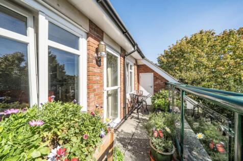 Broyle Road, Chichester, PO19