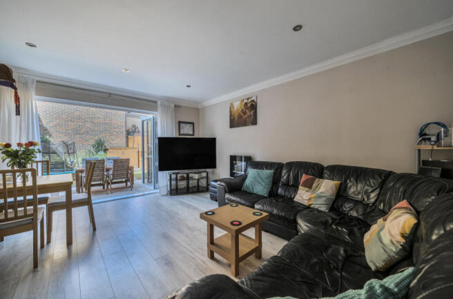 3-6-682466e8d6220...