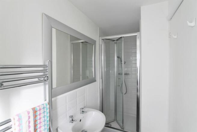 Shower Room.JPG