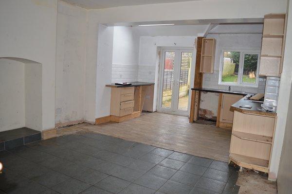 kitchen/dining room