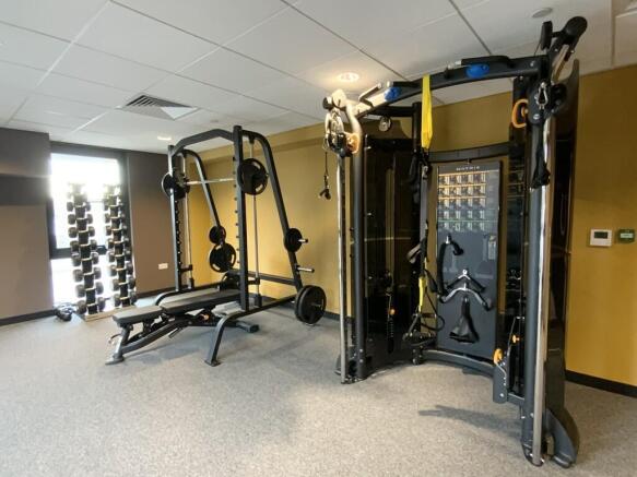 1 bed Apartment to rent Image 8