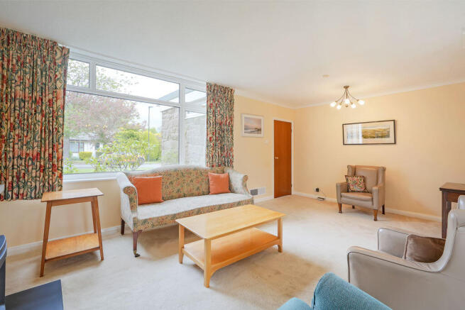 4 bed Detached for sale Image 6