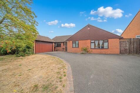 Tudor Close, Balsall Common, CV7