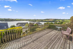 37, Embankment Road, Kingsbridge TQ7 1LA