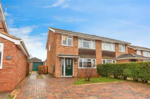 220, Britten Road, Basingstoke RG22 4HR