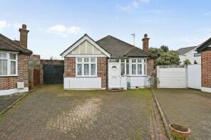 55, Romney Close, Harrow HA2 7EH