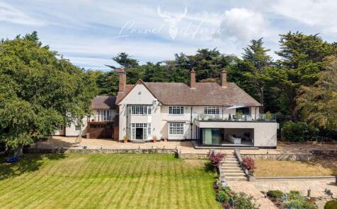Croft Drive West, Wirral, CH48