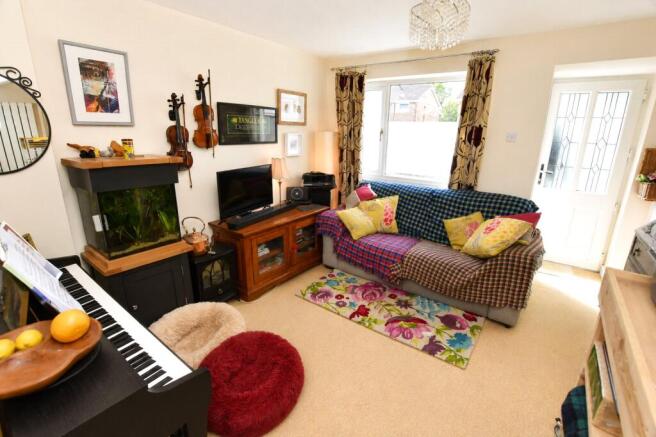 Brunsfield Close, Saughall Massie, Wirral, CH46 photo 4