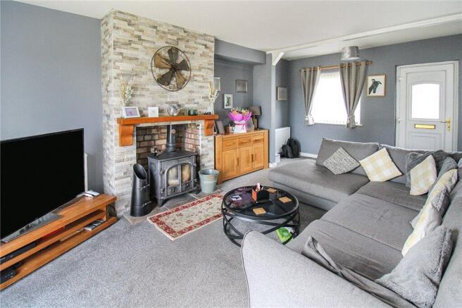 3 bed Semi-Detached for sale Image 7