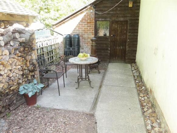Photo 10