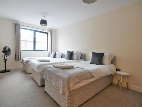 2 bed Apartment for sale Image 9