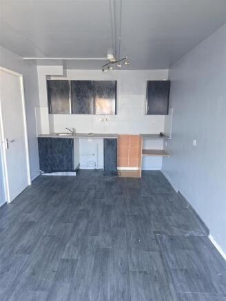 WhatsApp Image 2026-04-08 at 16.02.03 (13).jpeg