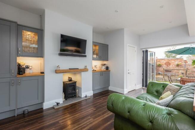 Langton Road 42 Kitchen-4.jpg
